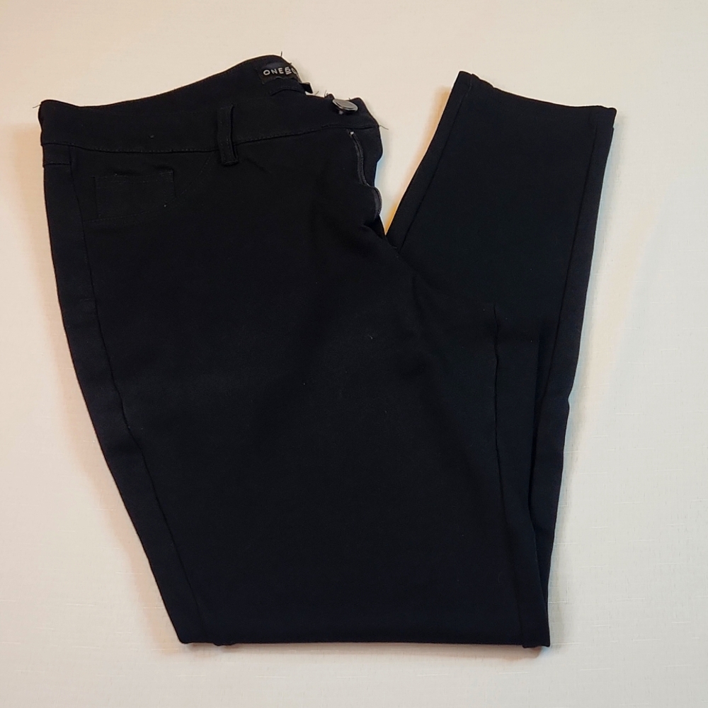 Ponte Skinny Pant